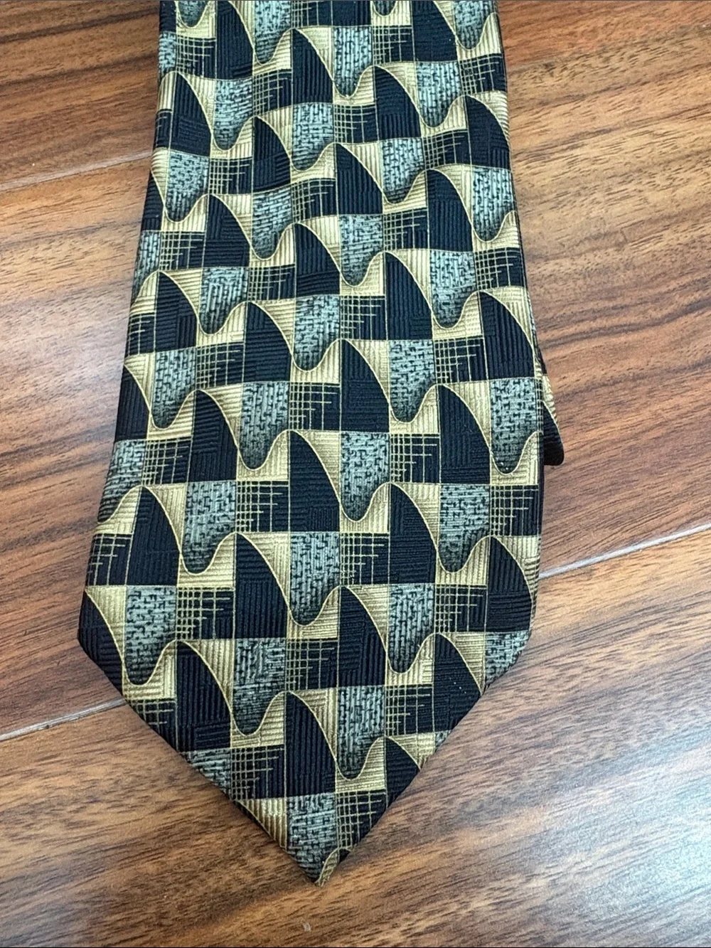 Von Furstenberg Neck Tie‎ Silk Geometric
